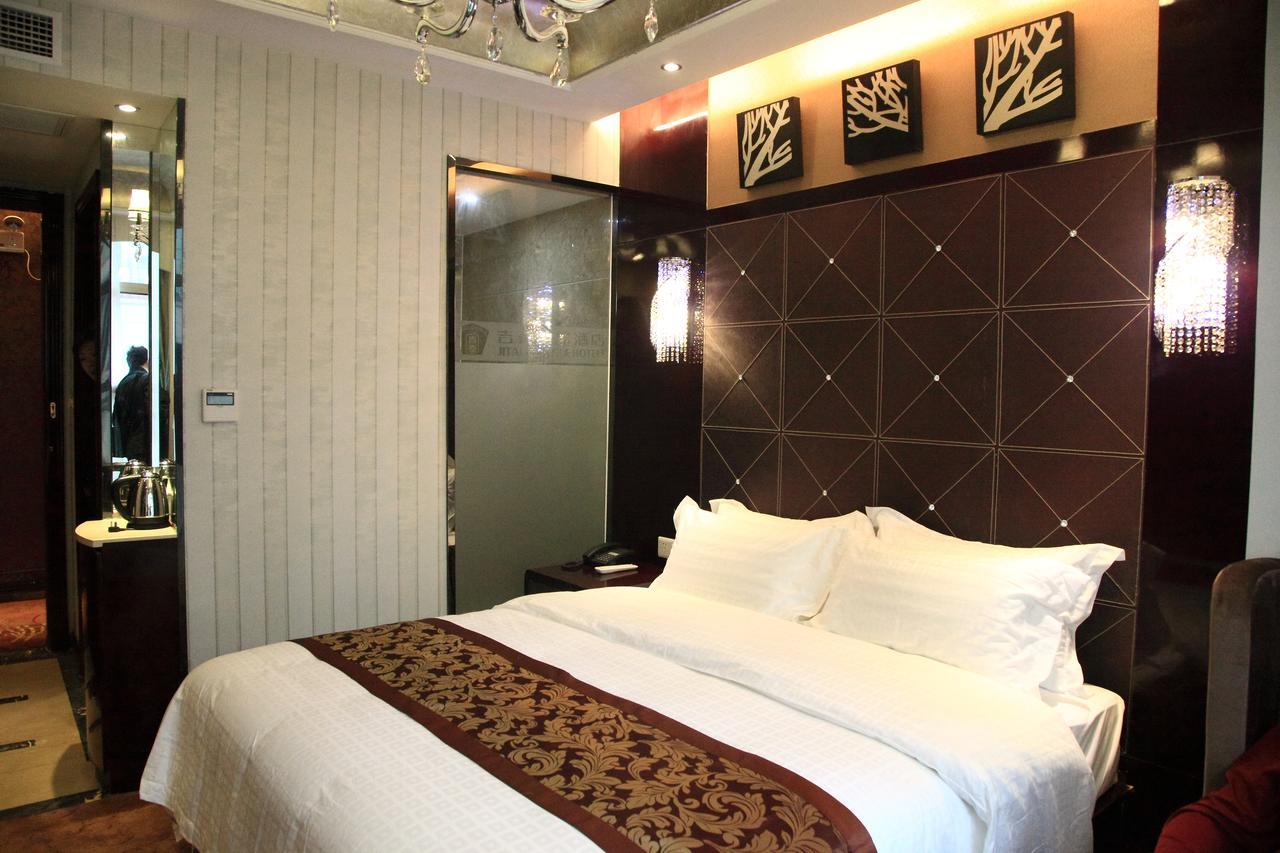 Jitai Boutique Inn Shanghai Exterior photo